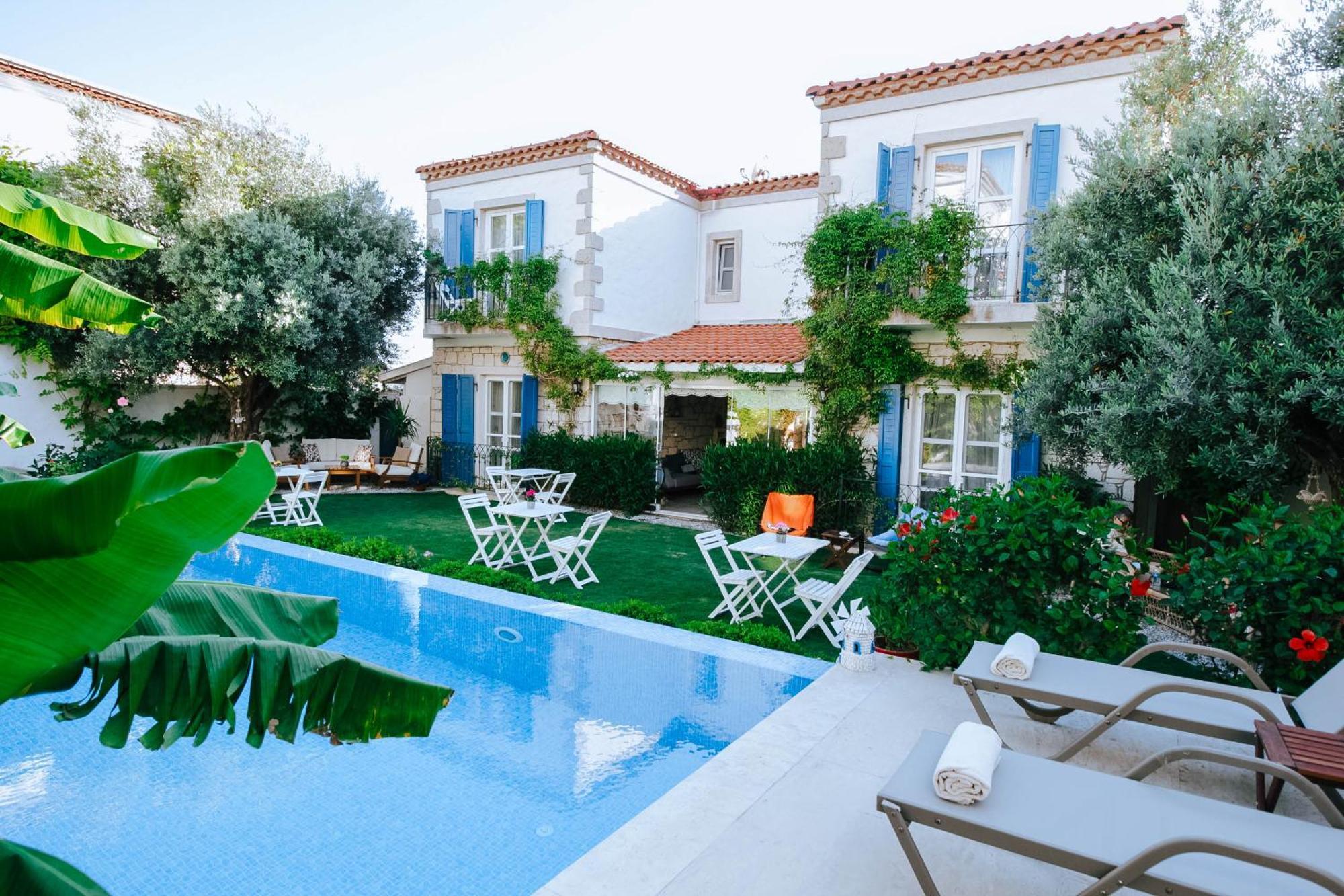 Hotel Alanarin 2*