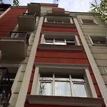 Seven Hotel Apartments