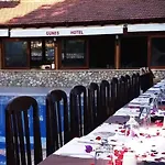 Gunes Hotel & Apartments