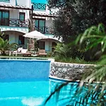 Amore Boutique Hotel