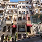Opera House Hotel