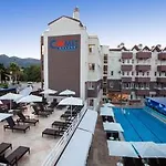 Comet De Luxe Suit Hotel Marmaris
