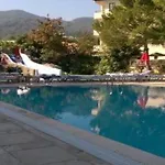 Alvaro Apartments