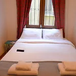 A Sweet Home 2 Bedrooms Apart Oe-2