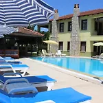 Summer Life Villa Apart