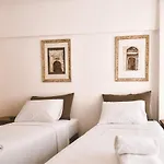 Saman Rooms
