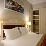 Taksim Metropark Hotel