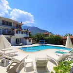 Villa Lorraine By Solo Villa At Hisaroenue