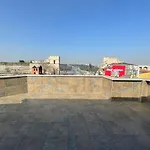 Noi Suites