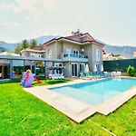 Villa Massa