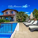 Soeguet Villada Muhtesem Manzaram