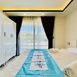 Kusadasi'Nda Havuzlu Luex Villa Best Life
