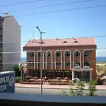 Uzunkum Hotel