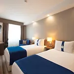 Holiday Inn Express İstanbul Airport