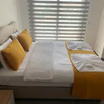 View Suit A1