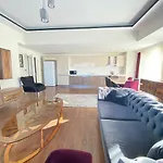 Venezia Mega Residence