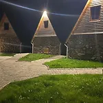 Elabay Dag Evleri
