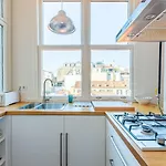 Eclectic Home 6 Min Walk To Galata Tower Beyoglu