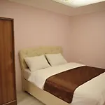 Ozbek Suite Hotel