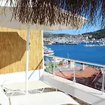 Viya Plus Cesme