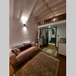 Otuz 5 Tiny House Uecretli Serpme Kahvalti