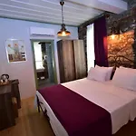 Sun Flora Ayvalik Otel