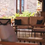 Cunda Tas Konak Otel