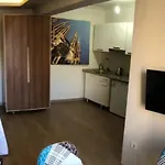 Daylight Aparts R