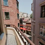 Galadoo Suites 3Rd Floor