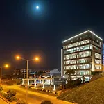 Artes Hotel