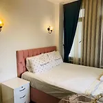 Happy Apart Hotel