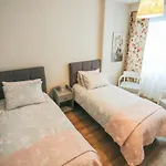 Fargo 4 Luxury Apartment