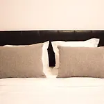 Onno House Apartments