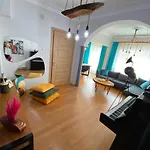 Cozy Whole House At The Heart Of Nisantasi