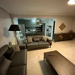 Luxury Z-Apart Family Homes 2 Bedrooms Wifi Near Metro Zeytinburnu Istanbul