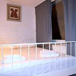 6 Romantic City View Flat With Terrace