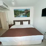 Yaman Suite Apart