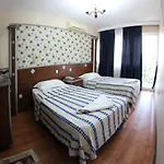 Hotel Canberra