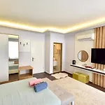 4 Rooms Goecek Apart
