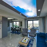 Sea Esta Villa