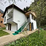 Oezguer Apart Uzungoel