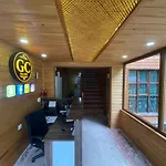 Gold City Apart Uzungoel