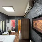 Taksim Flower Suit And Apartments