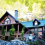 The Wooden House Uzungoel