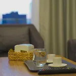 Brand-New Elegant 1-Bedroom Apartment