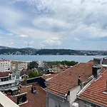 MISSAFIR Amazing Flat with Terrace in Besiktas