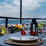 Spacious 2 Bedroom With Panoramic Bosphorus View
