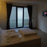 Mango Suites