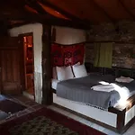 Kayserkaya Cottages