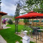 Villa Simba - Near Calis Beach With Garden & Pool